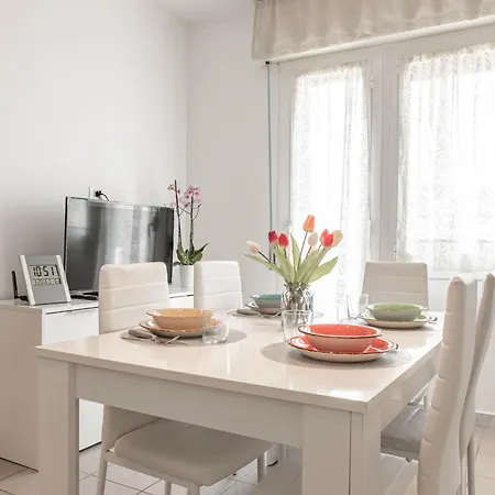 H11 Maison Sophie Centro - Mare Apartment *