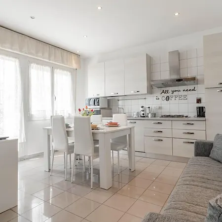 Appartamento H11 Maison Sophie Centro - Mare *