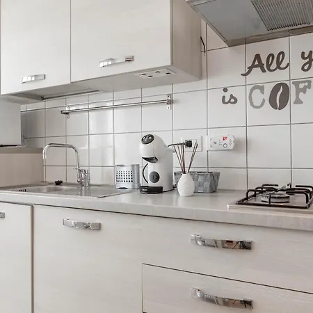 Appartamento H11 Maison Sophie Centro - Mare